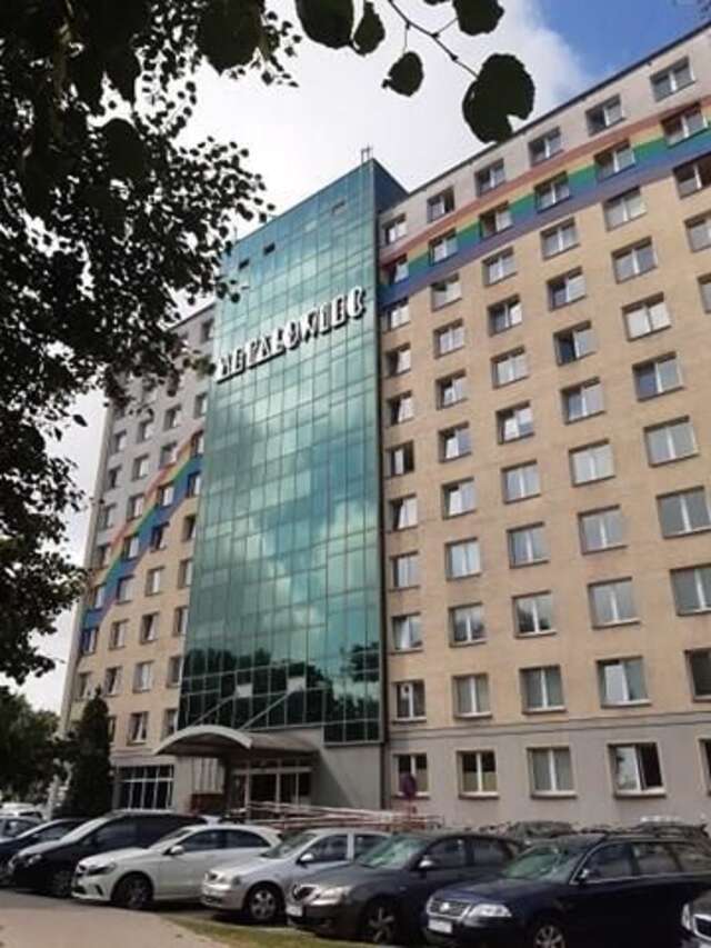Отель Hotel Metalowiec Сталёва-Воля-40